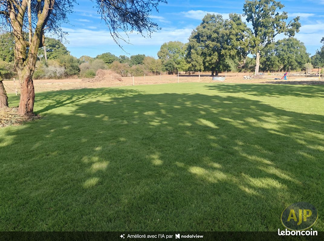 Terrain 1076 m² · à Vay · 1 076 m² · 86 640 €