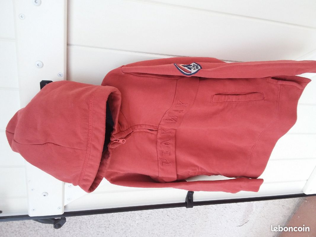 Sweat avec capuche, taille 7/8ans, hauteur 48cm (image 2)