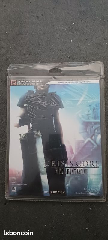 Guide crisis core ff 7 neuf rigide (image 1)