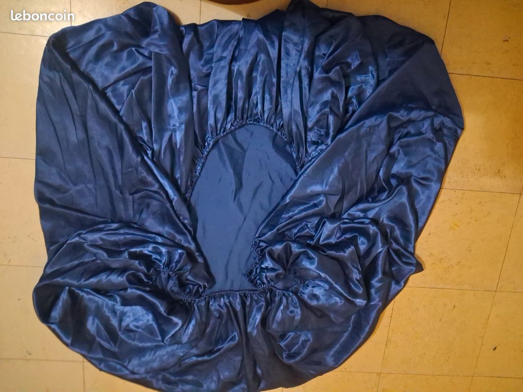 Vends parure de lit en satin (image 6)