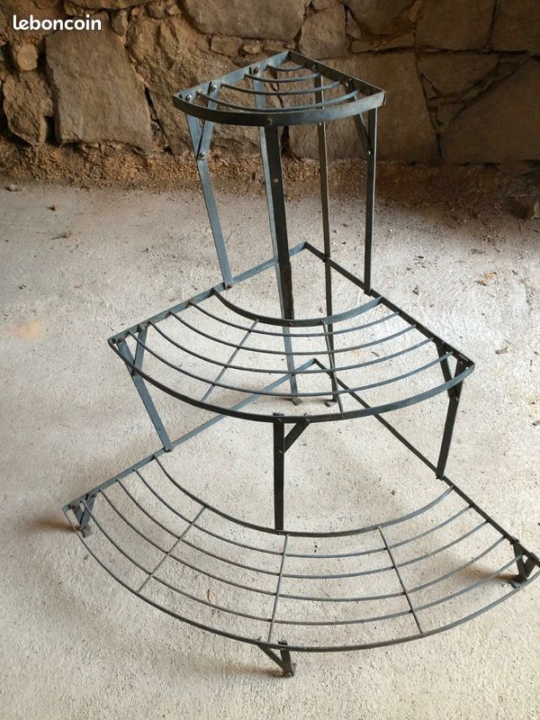 Support de pots de fleurs en fer (image 1)