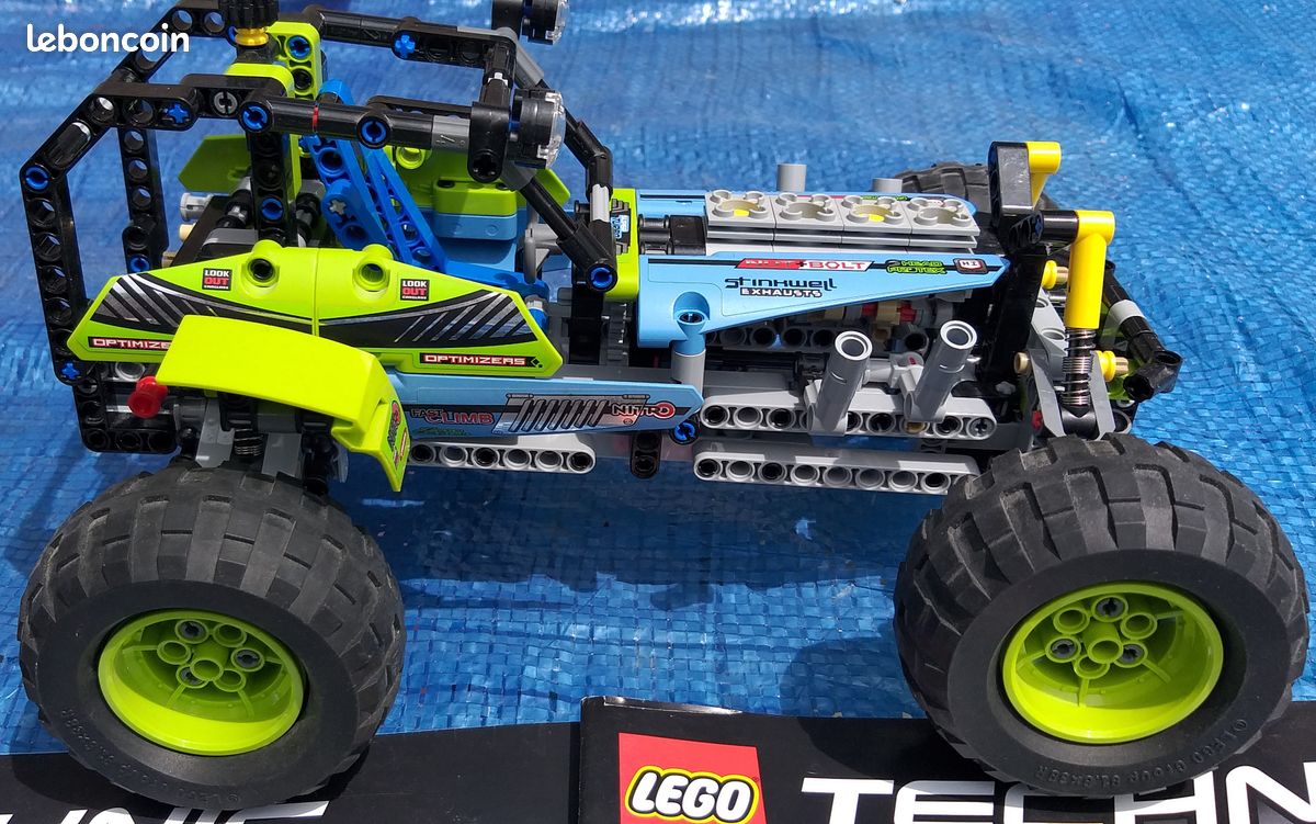 LEGO TECHNIC 42037- 2 en 1 avec 2 notices- Enorme superbe en très bon état (image 1)