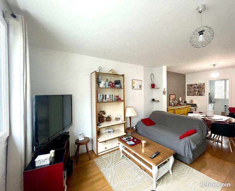Appartement 2 pièces 37 m² · à Courbevoie · 37 m² · 1 100 €