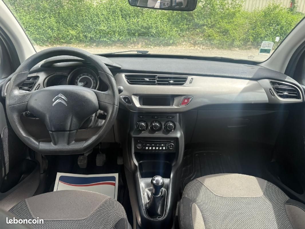 Citroën C3 PureTech 82 Attraction (image 6)