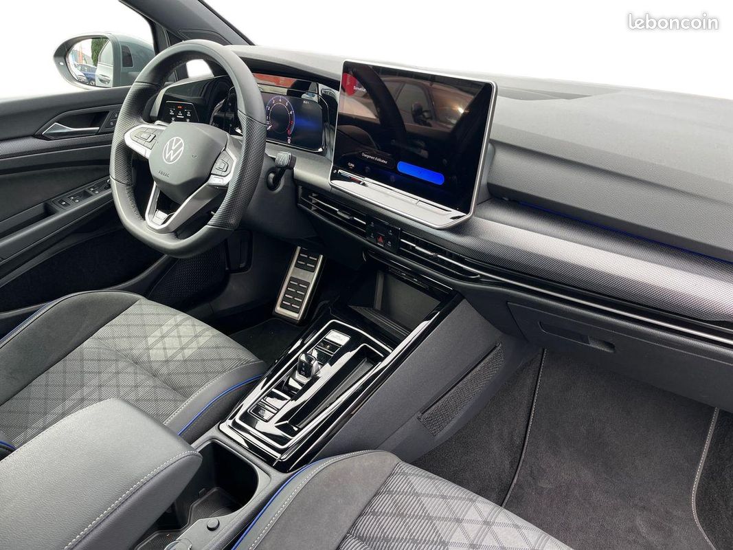 VOLKSWAGEN Golf 1.5 eTSI EVO2 116 DSG7 R-Line Edition (image 9)