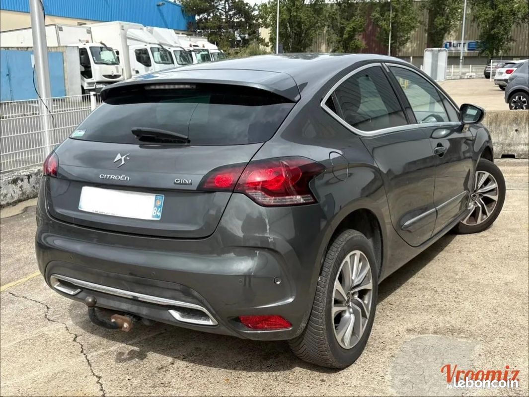 Ds Automobiles Ds 4 1.6HDI 114CH -Boîte auto- (image 3)