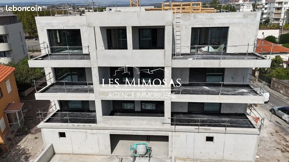 Appartement 4 pièces 105 m² · à Fréjus · 105 m² · 790 000 €