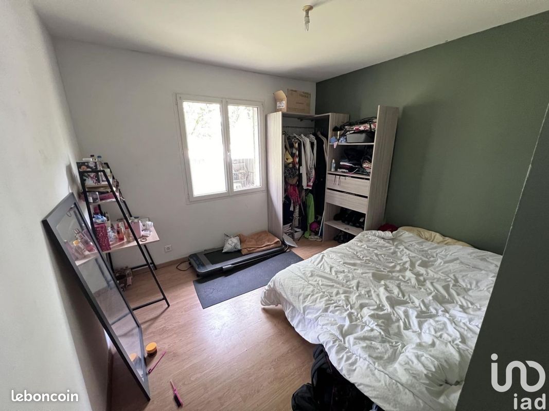 Maison 6 pièces 105 m² - La Ferrière-Airoux 86160 (image principale 10)