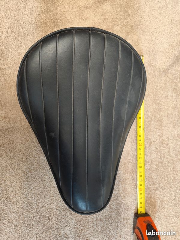 Selle moto custom (image 1)