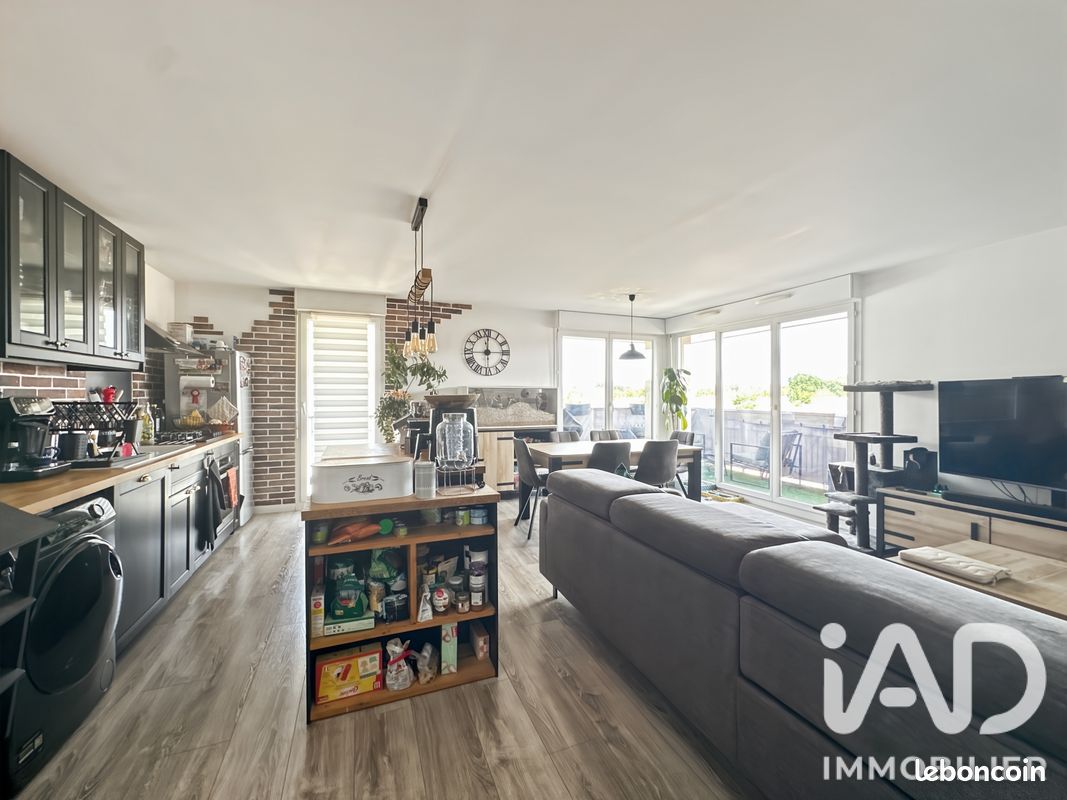 Appartement 3 pièces 62 m² · à Sainte-Geneviève-des-Bois · 62 m² · 219 000 €