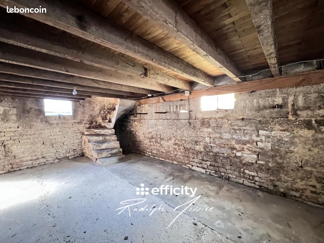 Maison 5 pièces 110 m² - Niort 79000 (image principale 7)