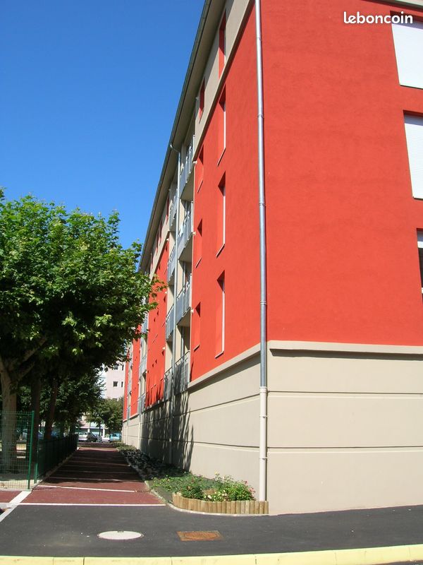 Appartement 4 pièces 89 m² · à Saint-Laurent-sur-Saône · 89 m² · 792 €/mois