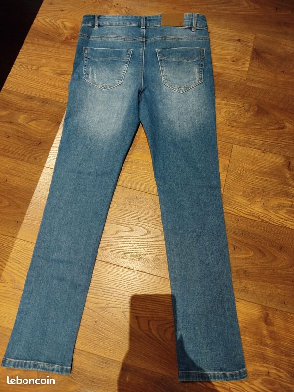 Lot De Jeans Levi's Pour Garçon 14 Ans - Taille Slim Bleu - Occasion Très Bon état