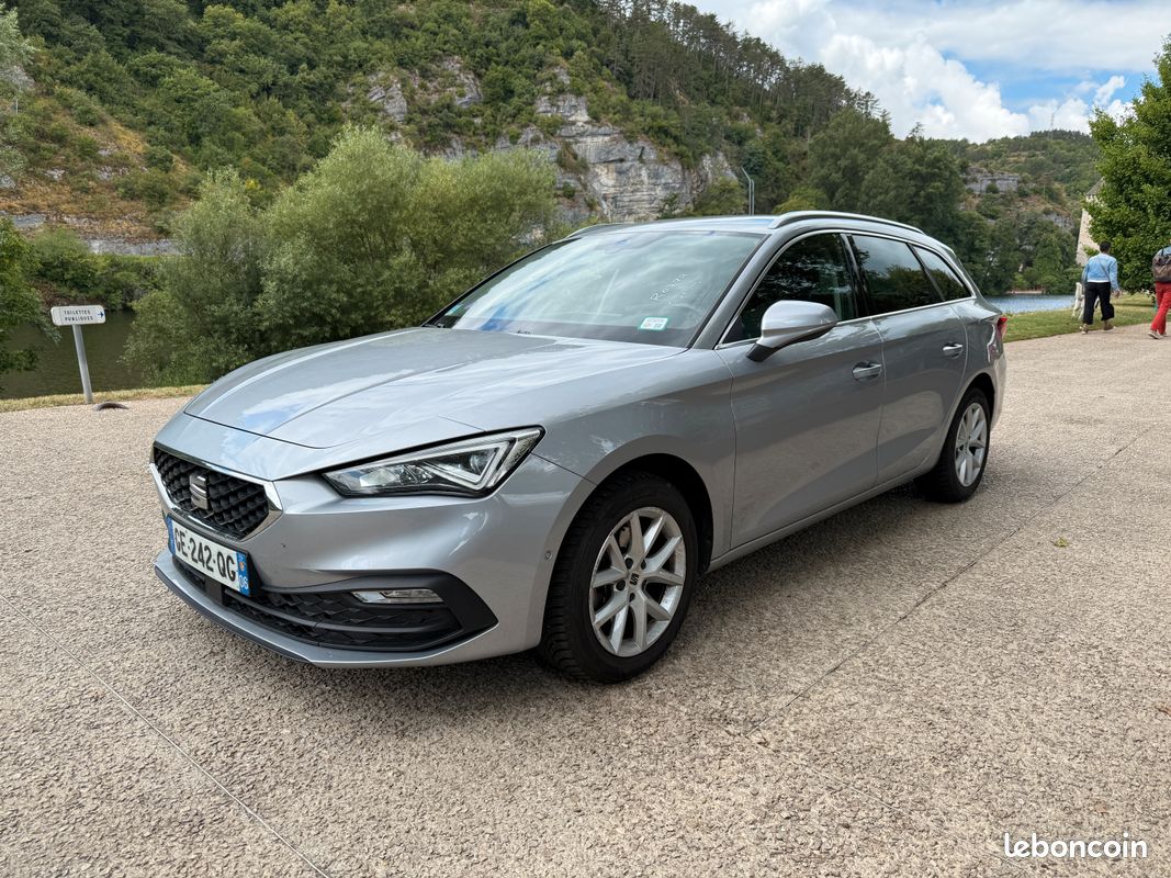 Seat LEON ST Sportstourer 1.0 E TSI 110 CH Style BUSINESS DSG7 (image 1)