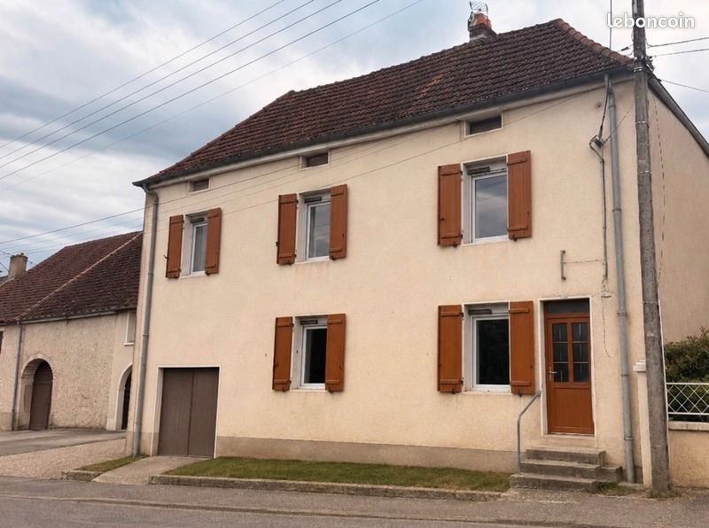 Maison 7 pièces 200 m² · à Dampierre-sur-Salon · 200 m² · 185 000 €