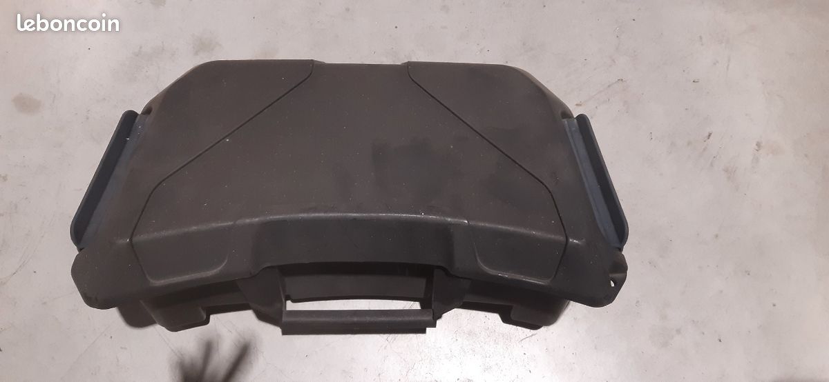 Boite accessoire can-am (image 2)
