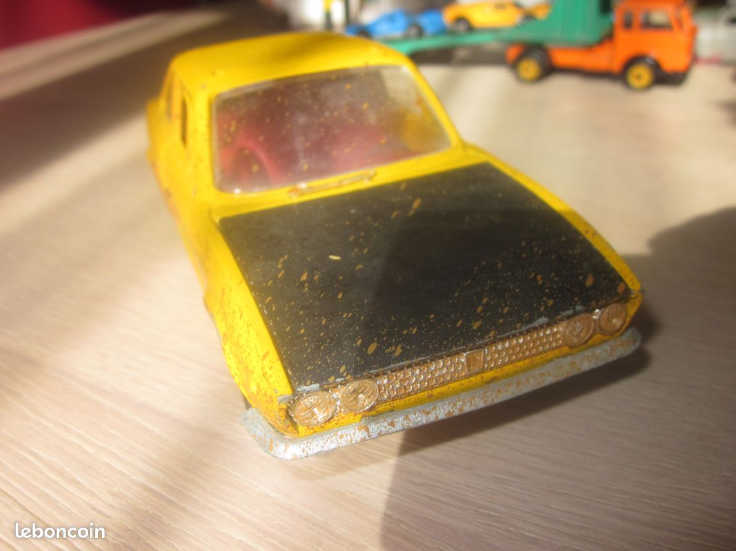 Joal Seat Fiat 124 No Dinky No Norev No Corgi No Tekno No Mebetoys No