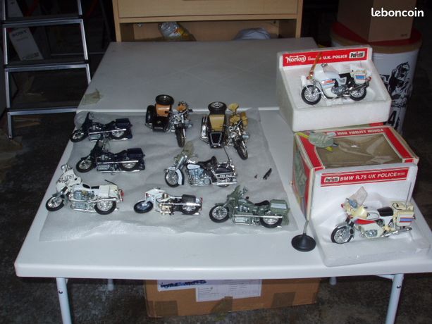 SIDE CAR MOTO Bmw R75 - Afrika Korps - Polistil 1/15 EUR 38,00