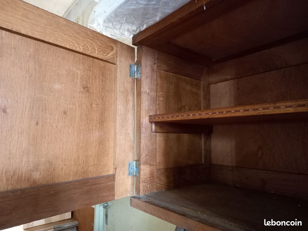 Buffet en bois vintage (image 5)