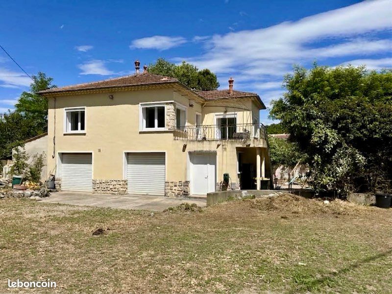 Maison 6 pièces 180 m² · à Uzès · 180 m² · 299 000 €