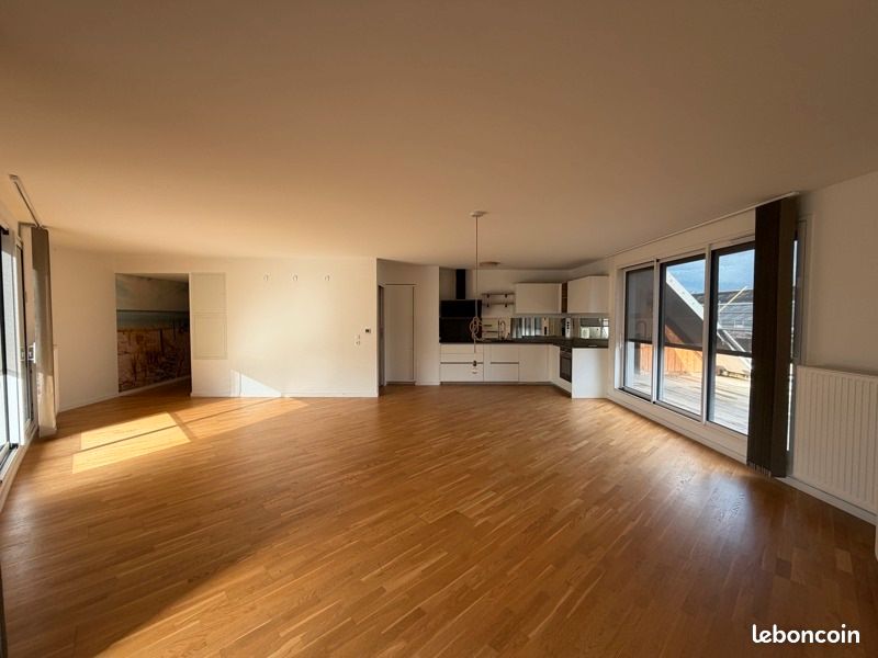 Appartement 5 pièces 123 m² · à Bordeaux · 123 m² · 1 880 €/mois
