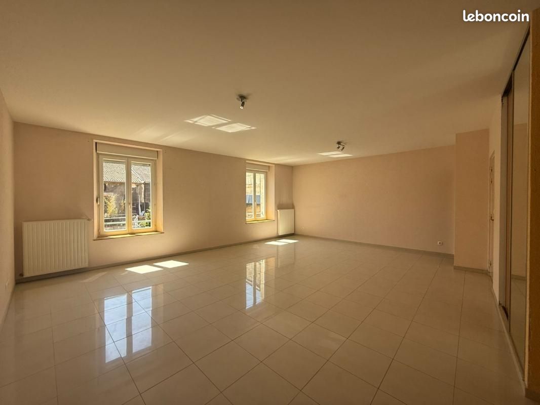 Appartement 160 m² · à Bar-le-Duc · 160 m² · 868 €/mois