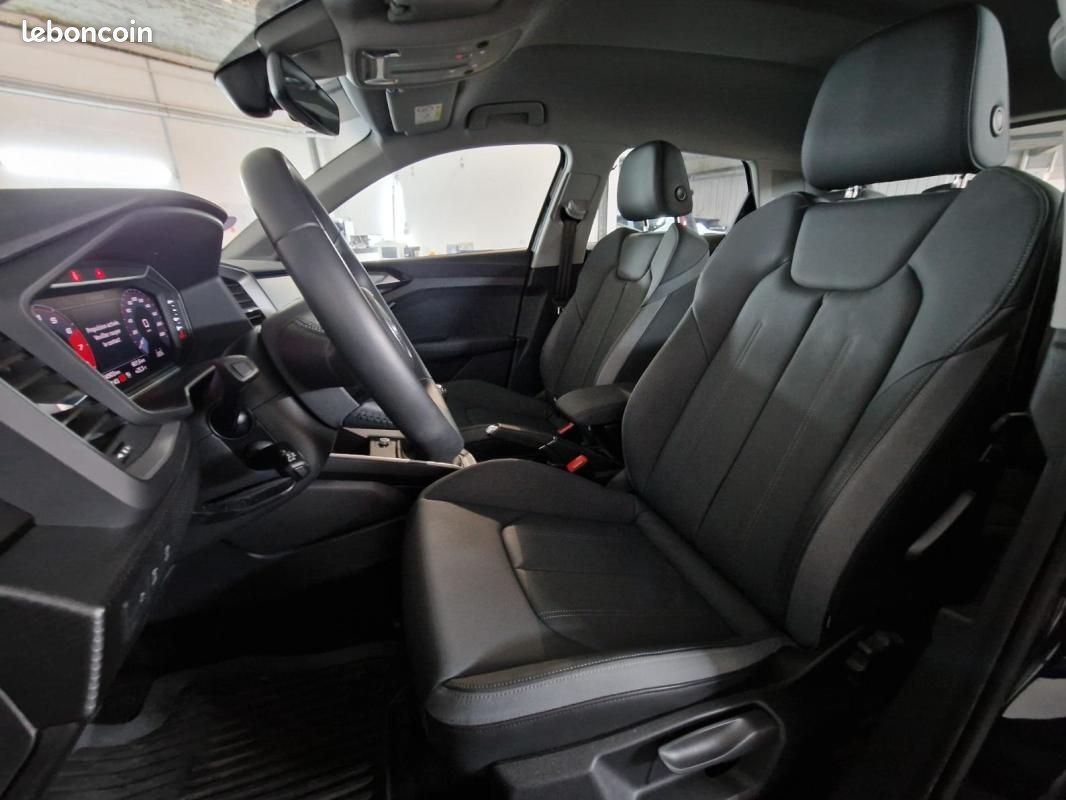 Audi A1 CITYCARVER 30 TFSI 116 ch BVM6 Design Luxe (image 12)