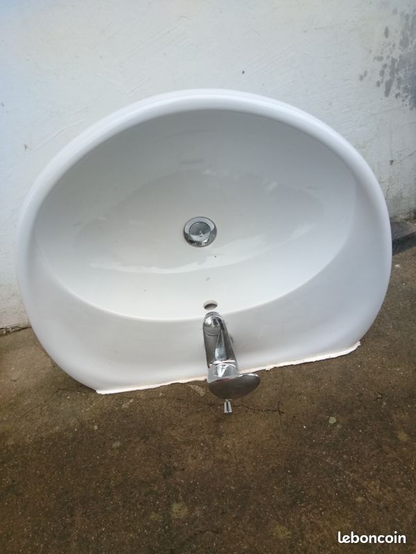 Lavabo (image 1)