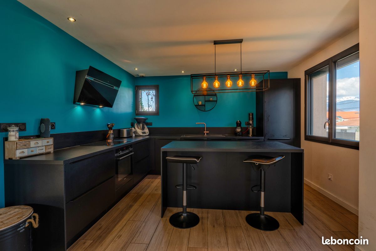 Maison 5 pièces 140 m² · à Vif · 140 m² · 540 000 €