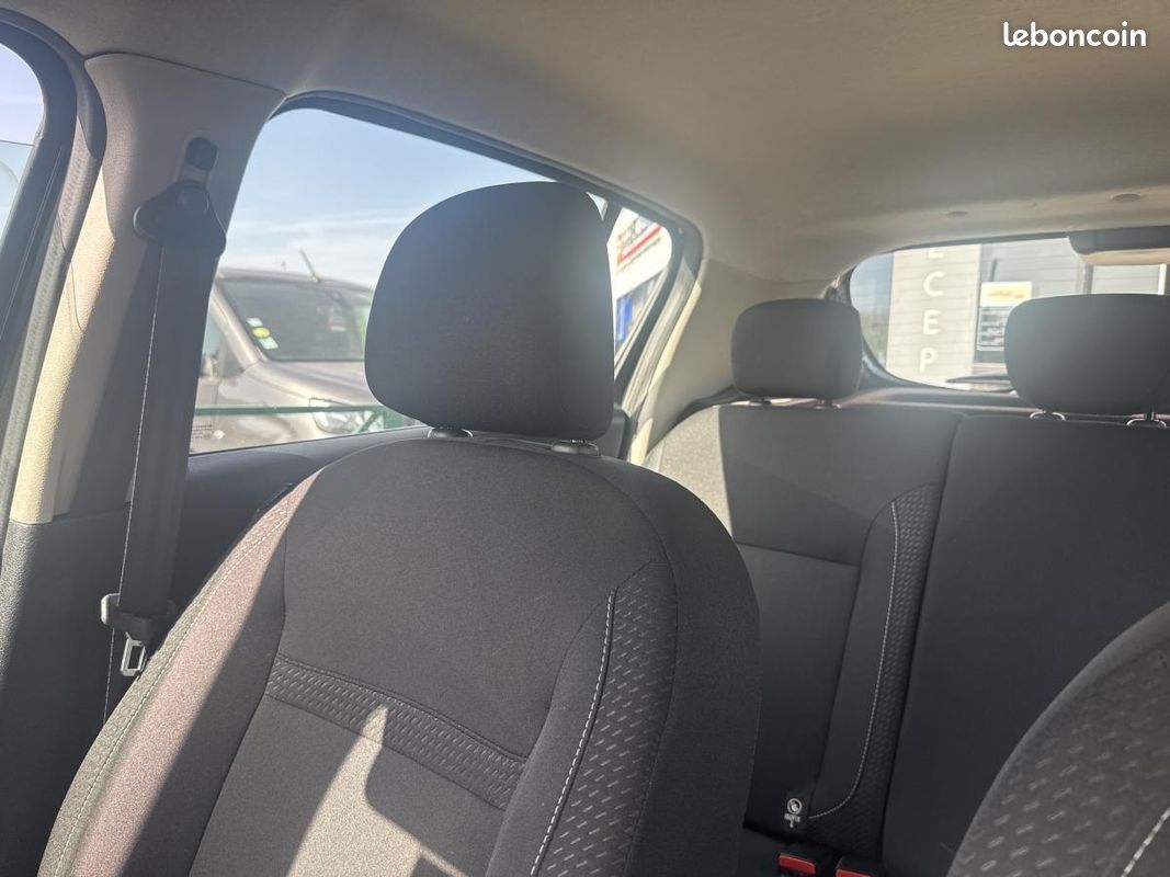 DACIA SANDERO 1.5 Blue dCi - 75 2020 Essentiel PHASE 2 1ERE MAIN (image 31)