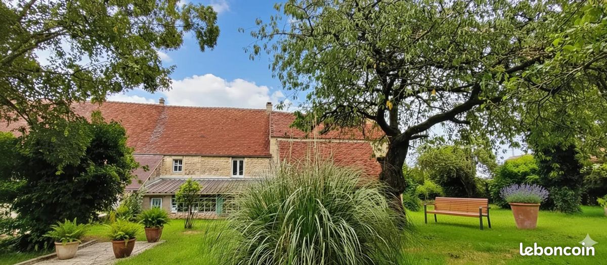 Maison 6 pièces 126 m² · à Gouffern en Auge · 126 m² · 120 000 €