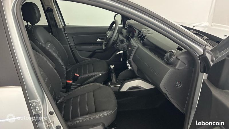 Dacia Duster 1.5 Blue dCi 115ch Prestige 4x2 - 20 (image 15)