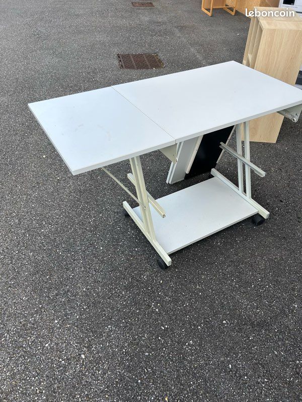 Bureau à roulette (image 9)