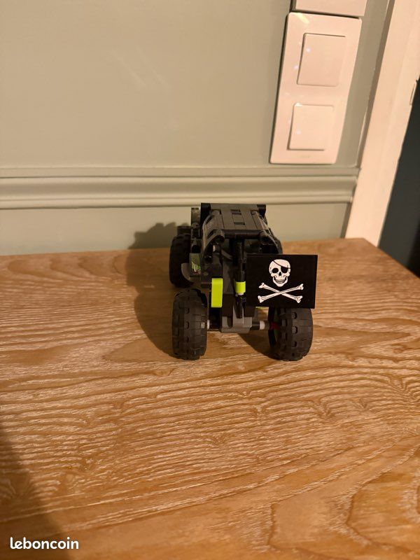 LEGO 42118 Technic Monster Jam Grave Digger (image 5)