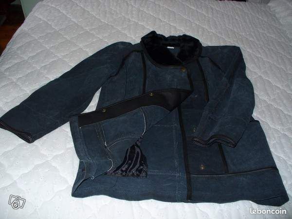 Manteau de peau (image 1)