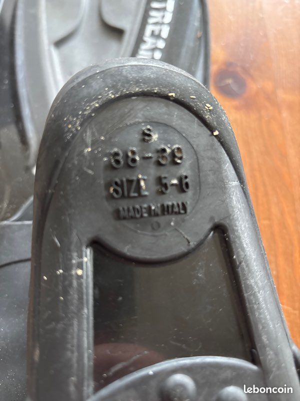 Paire de palmes Pointure 38/39 (image 4)