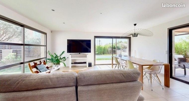 Villa 5 pièces 181 m²