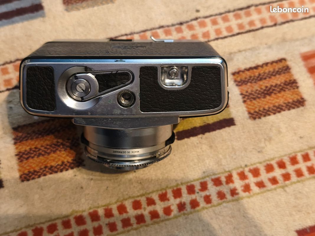 Appareil Photo Compact Argentique Zeiss Ikon Avec Objectif Tessar, Pour Pièces Ou Décoration