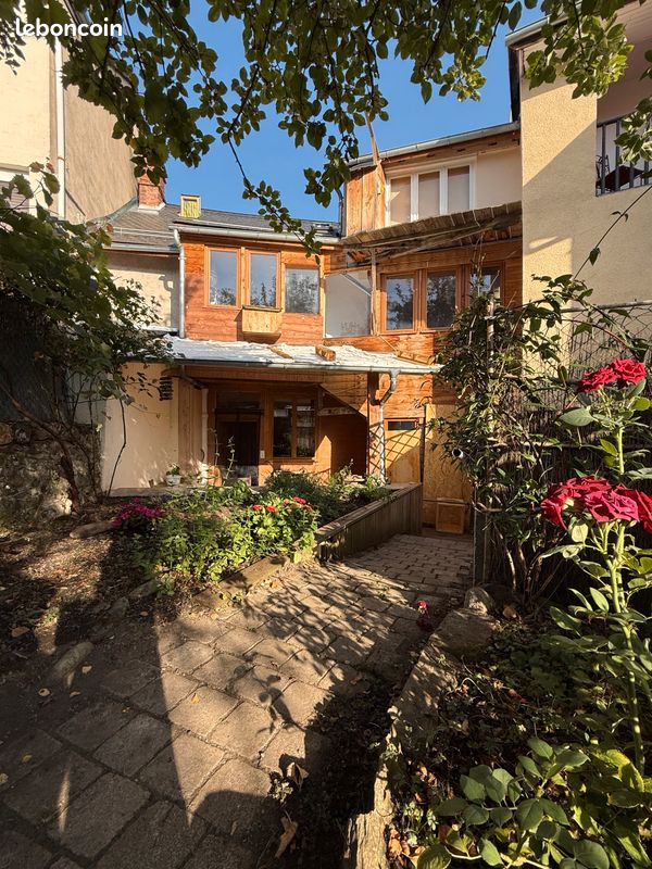 Maison 8 pièces 90 m² · à Massat · 90 m² · 153 000 €