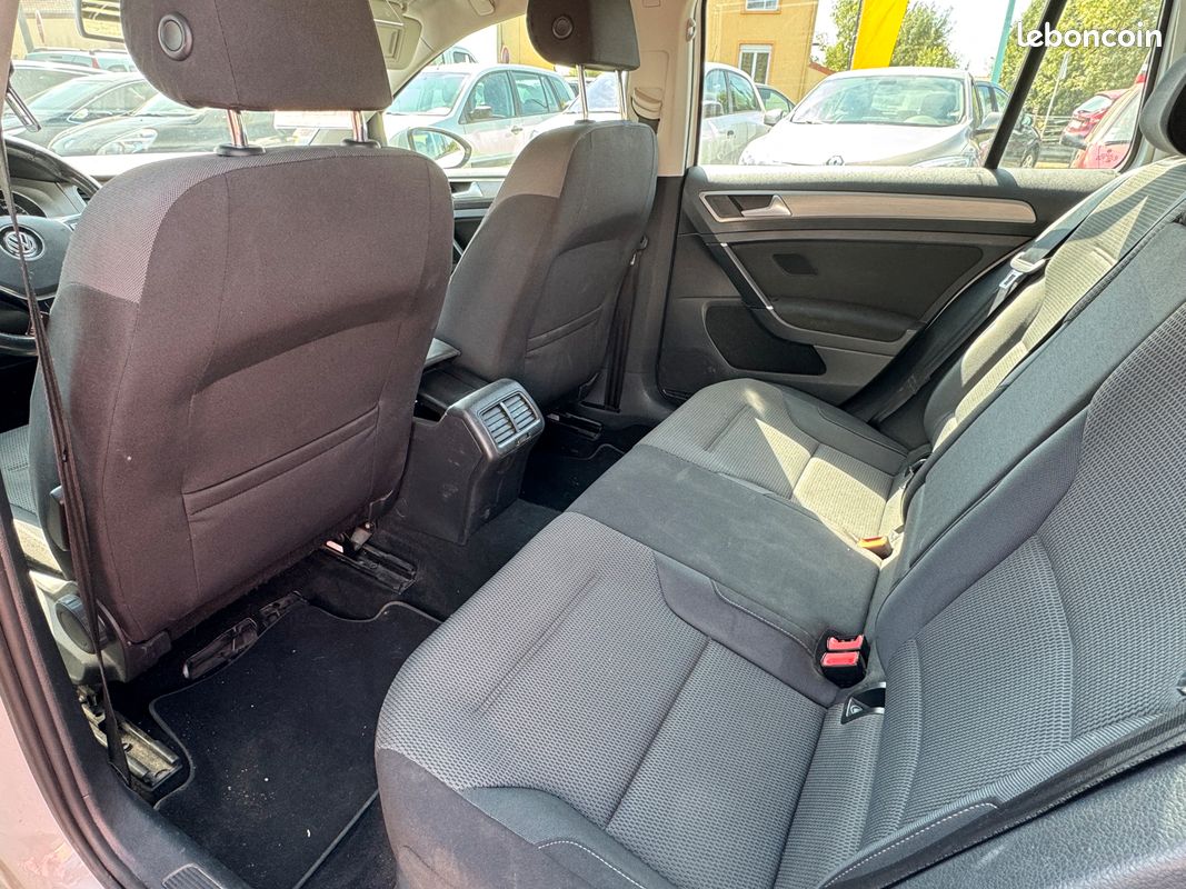 Golf 7 sw dsg7 confortline business 1.6l tdi 105 (image 7)