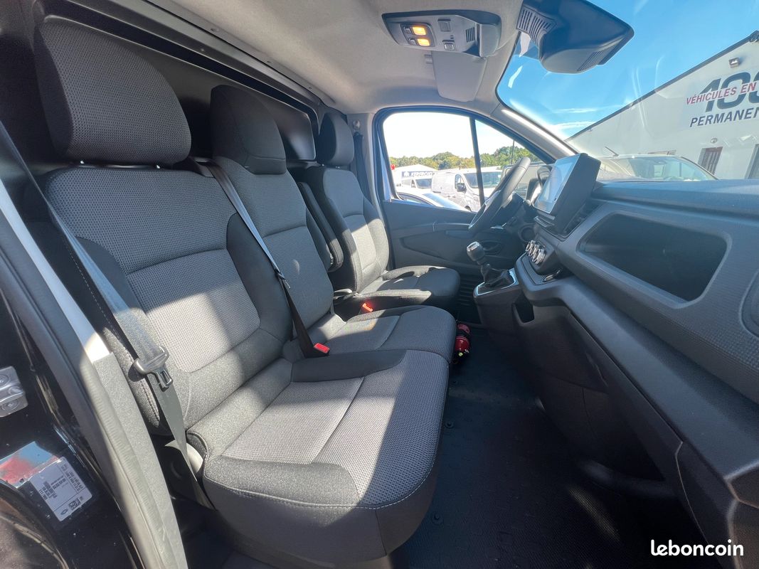 RENAULT TRAFIC Van L2H1 ADVANCE 3T Blue dCi 150 - Dispo sur parc (image 7)