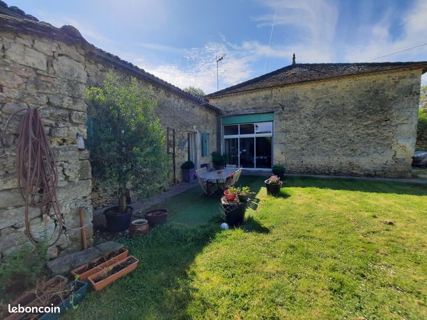 Maison 8 pièces 300 m²