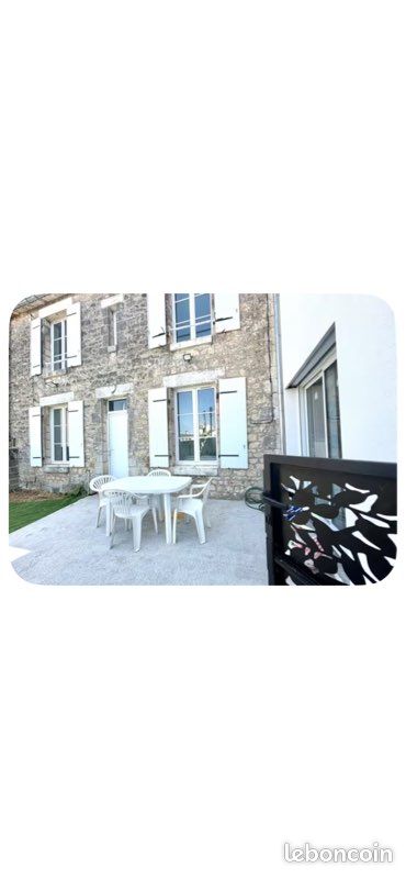 Maison 4 pièces 56 m² · à La Rochelle · 56 m² · 500 €