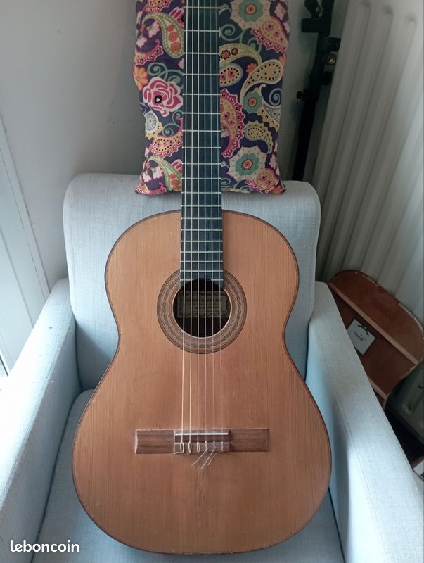 Guitare classique de luthier pour projet lutherie (image 3)