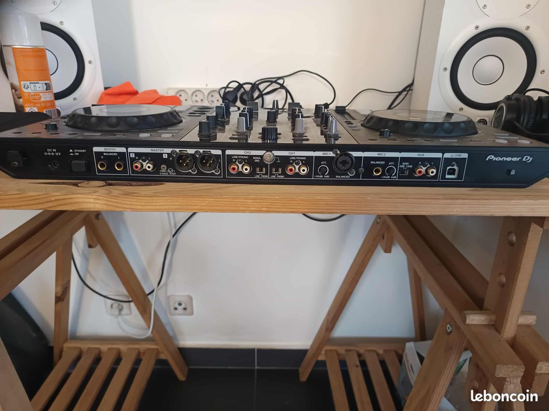 DDJ 800 + Flycase (image 2)