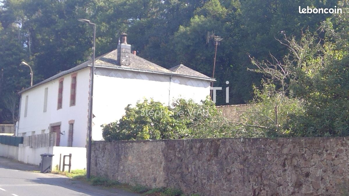 Maison 4 pièces 84 m² · à Mauléon · 84 m² · 135 000 €