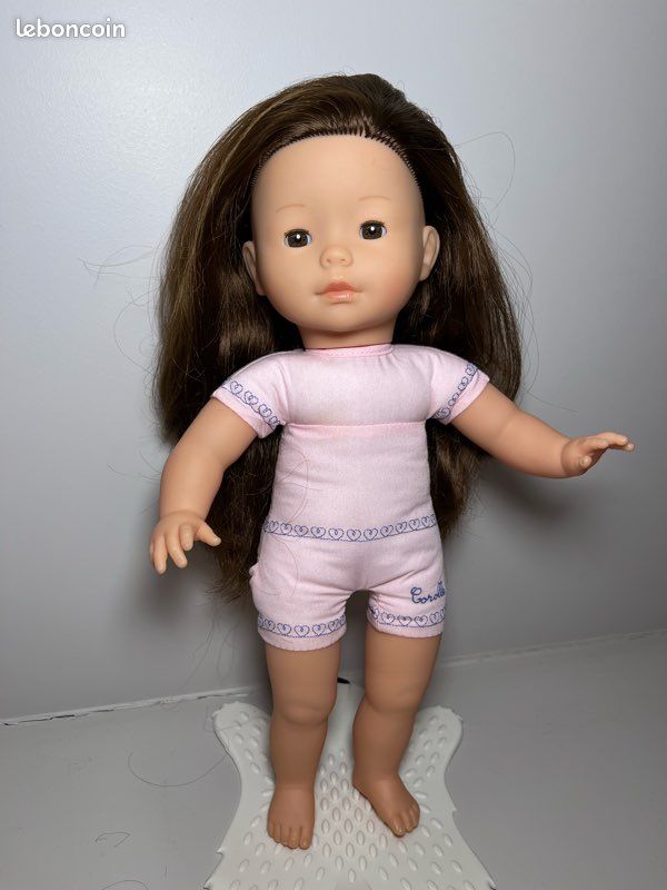 Corolle 9000200090 - MaCorolle, Penelope 36cm, Französische Puppe mit Charme und Vanilleduft