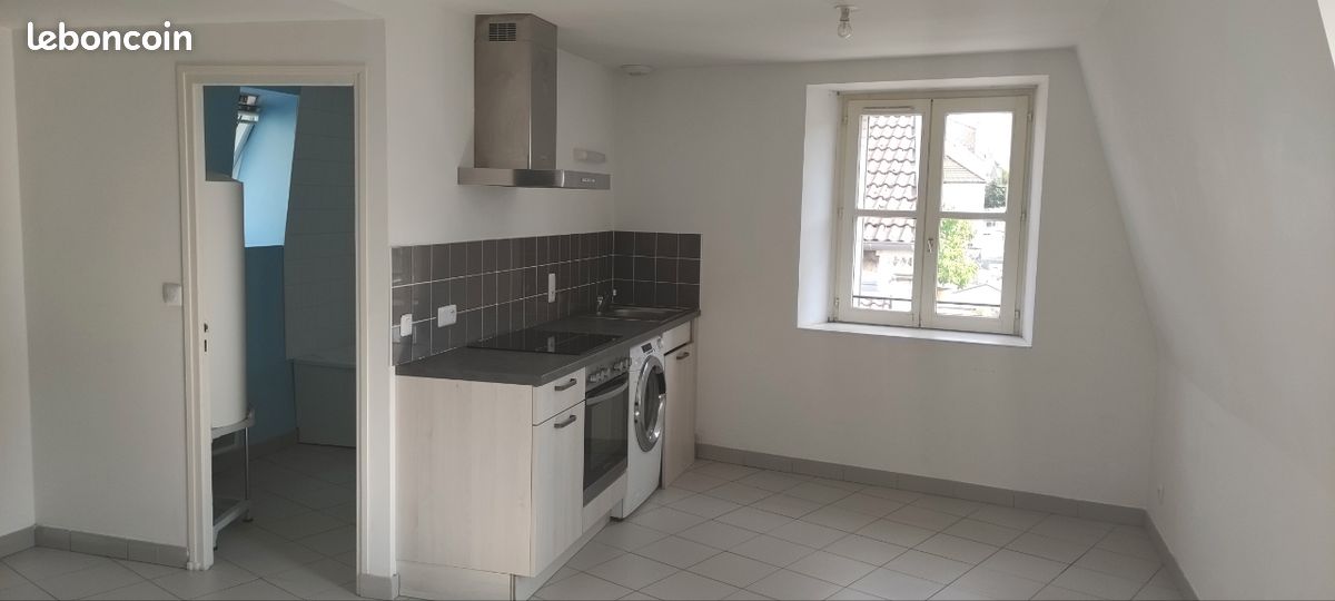 Appartement 1 pièce 34 m² · à Chaumont · 34,2 m² · 320 €
