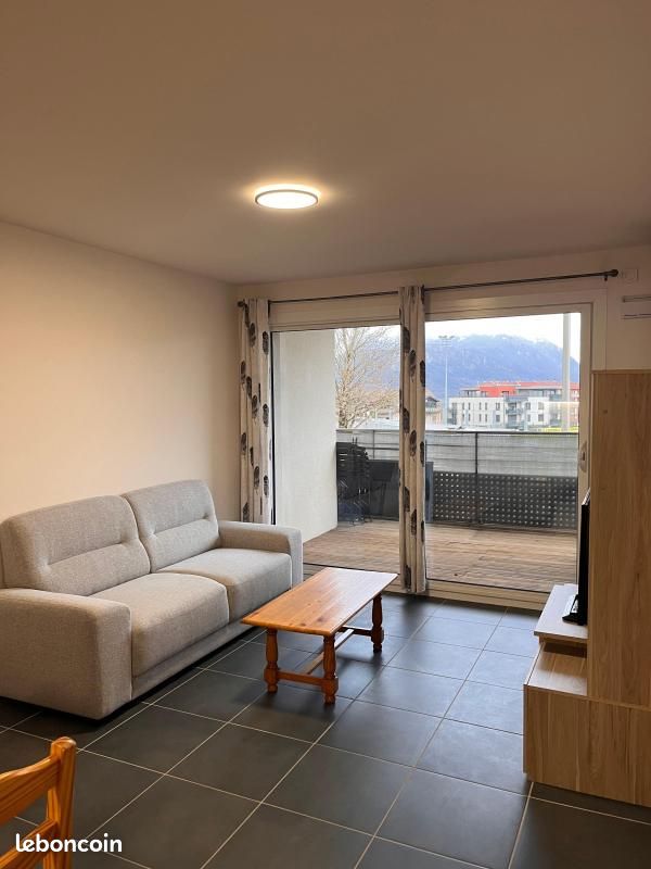 Appartement 2 pièces 58 m² · à La Roche-sur-Foron · 58 m² · 995 €/mois