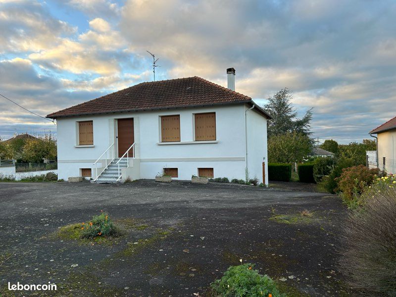 Maison 7 pièces 120 m² · à Huriel · 120 m² · 119 000 €